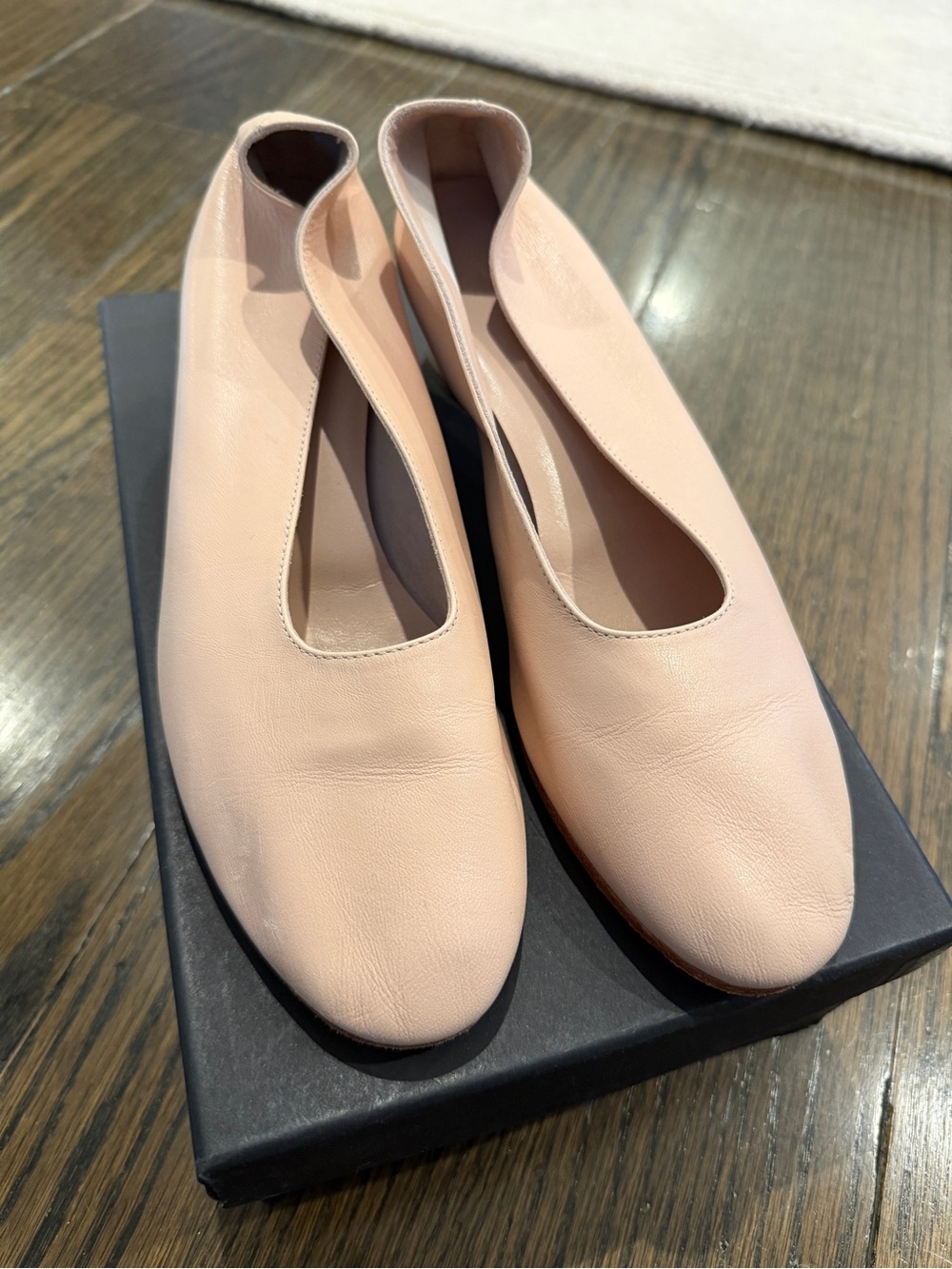 Martiniano High Glove Women’s Leather Heel in make up